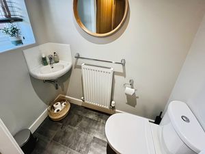 WC- click for photo gallery